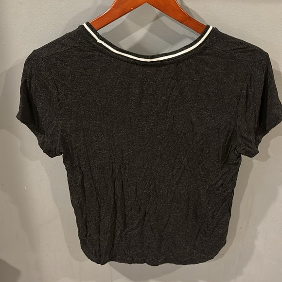 Brandy Melville Black T-shirt with White Collar - Picture 4 of 5